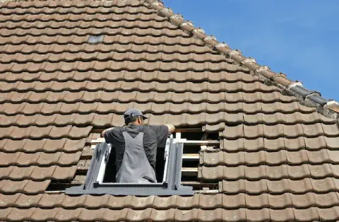 Pose de velux à Saint-Fort-sur-Gironde